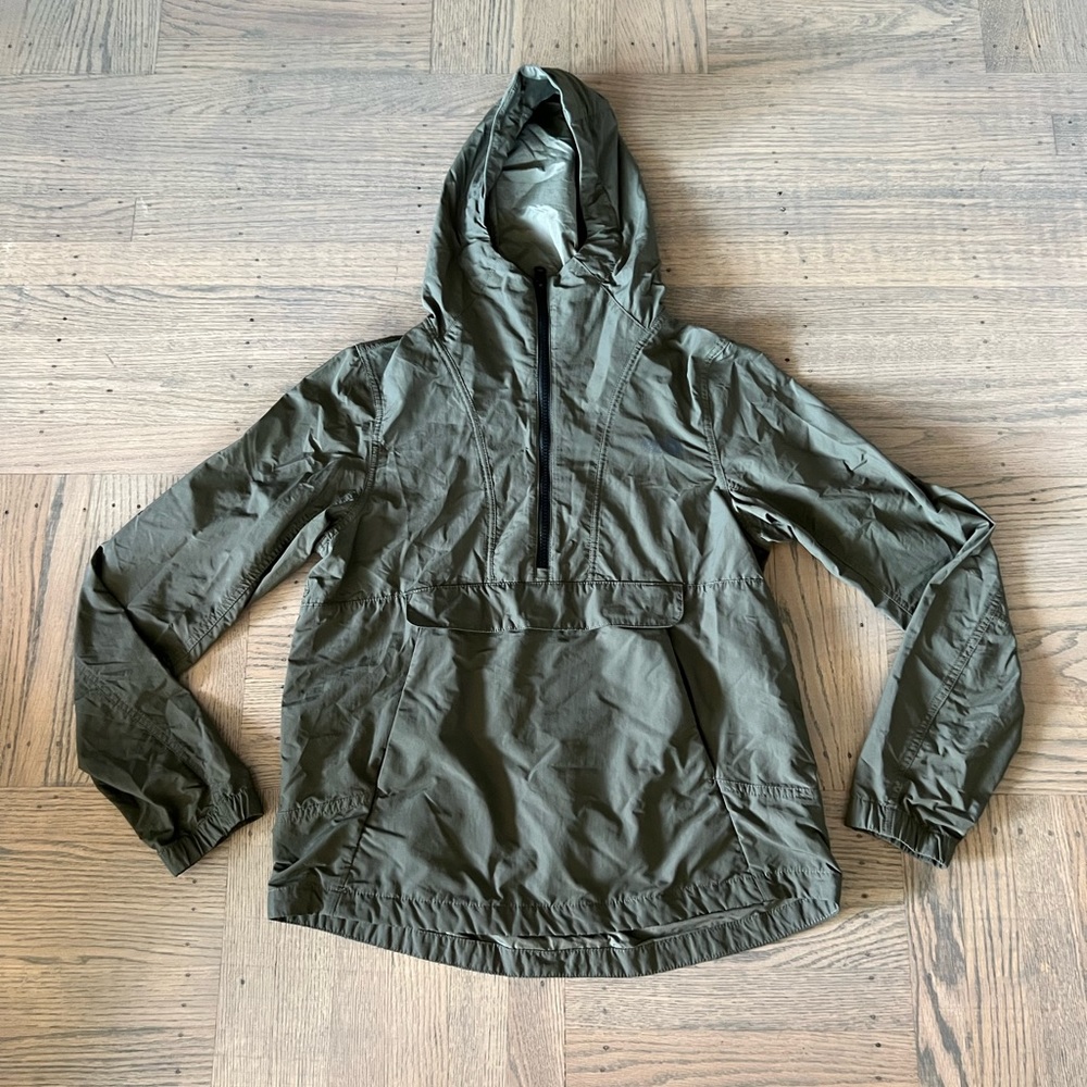 Women’s The North Face Athletic 1/4 Zip Jacket